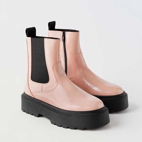 ZARA PATENT EFFECT CHELSEA BOOTS - Picture 4 of 8